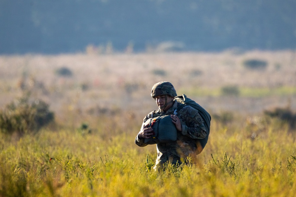 Army Rigger Competition Marks 75th Anniversary of the Parachute Rigger Corps