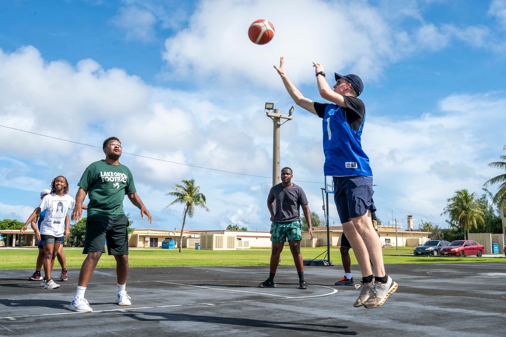 Team Andersen fosters morale with Dorm Olympics
