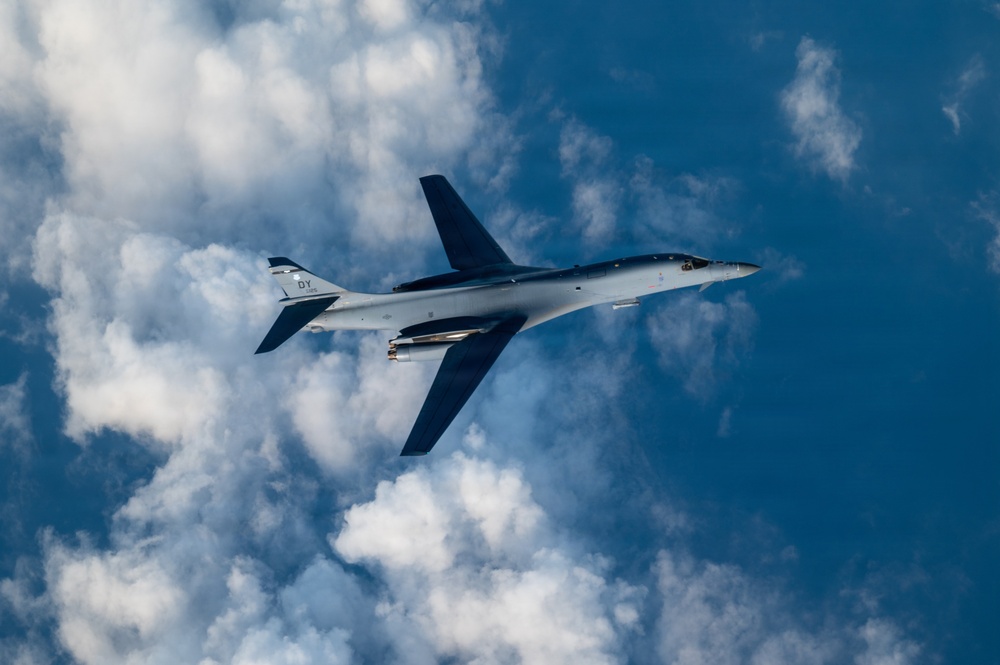 BTF: KC-135s Lengthen Lancers Flights