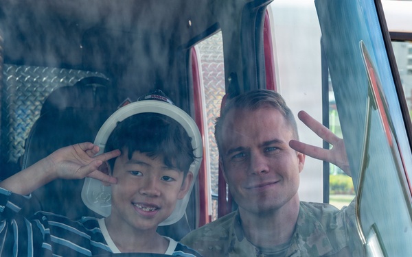 Wolf Pack sparks smart choices for Fire Prevention Week