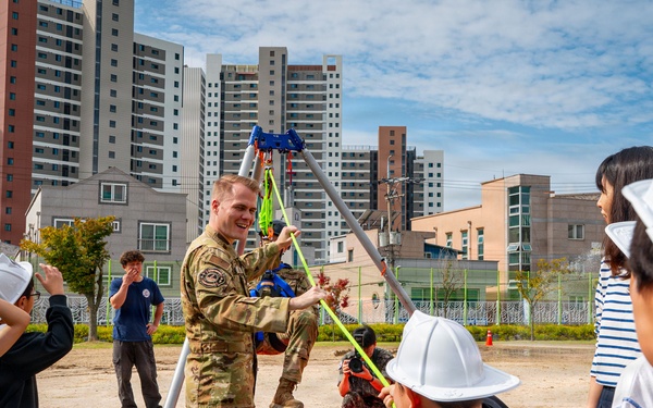 Wolf Pack sparks smart choices for Fire Prevention Week