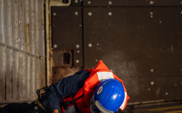 USS Essex conducts ballast testing underway