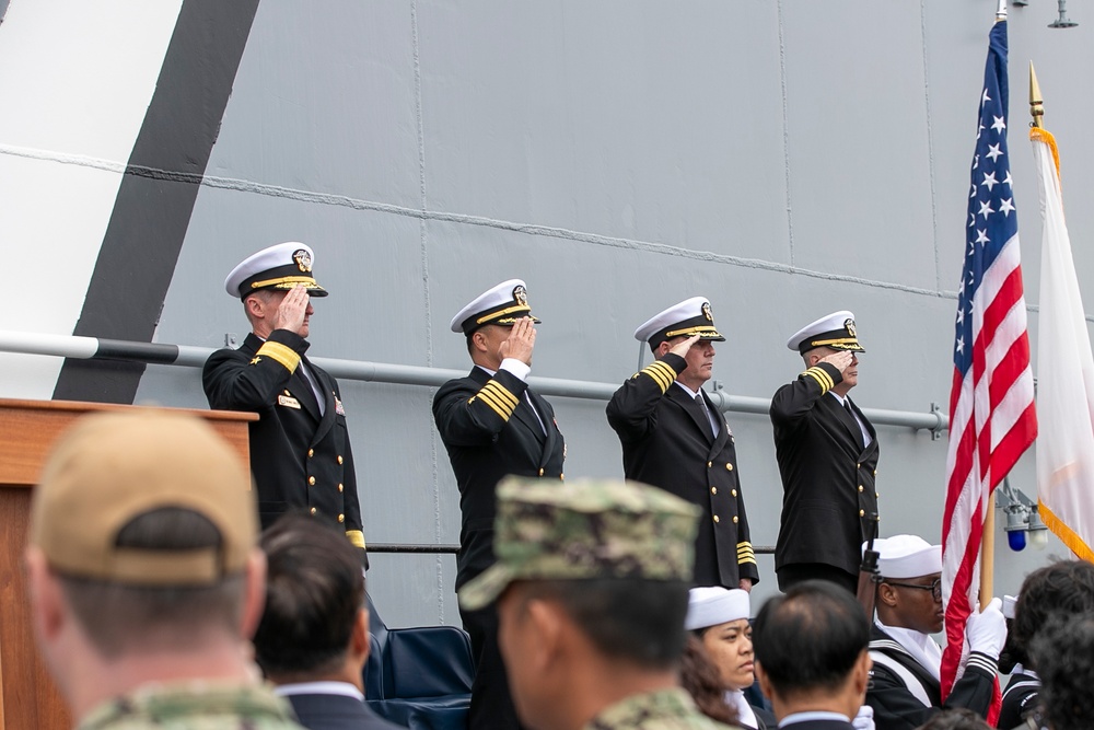 USS Tripoli Holds Change of Command Ceremony