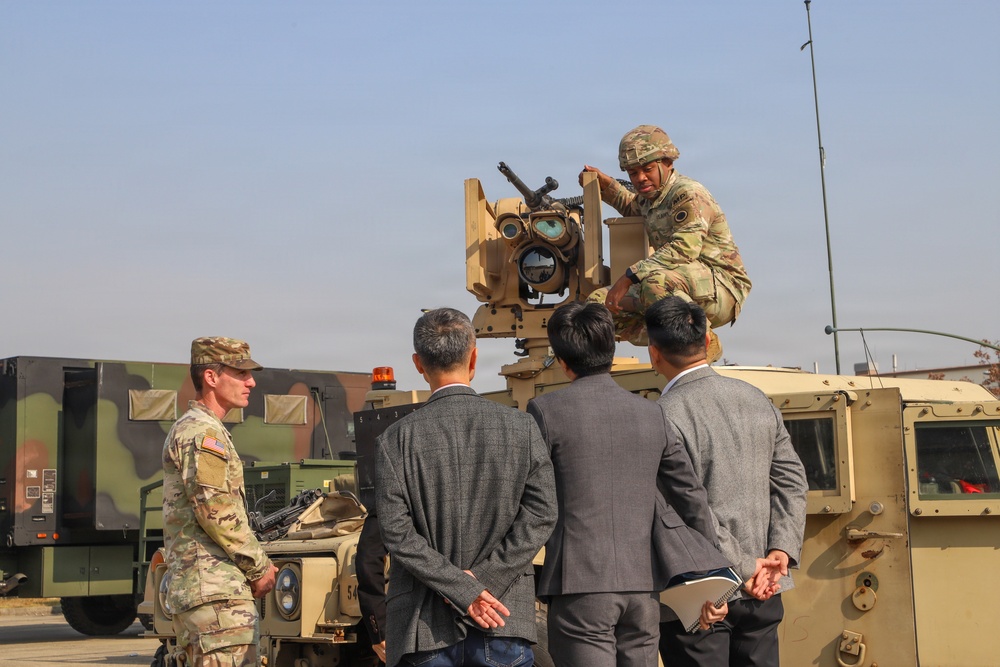 Republic of Korea Defense Acquisition Program Administration visits the 2d Infantry Division/ROK-U.S. Combined Division