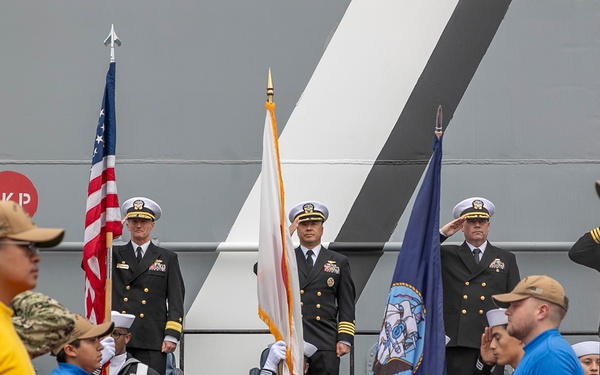 USS Tripoli Holds Change of Command Ceremony