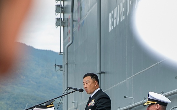 USS Tripoli Holds Change of Command Ceremony
