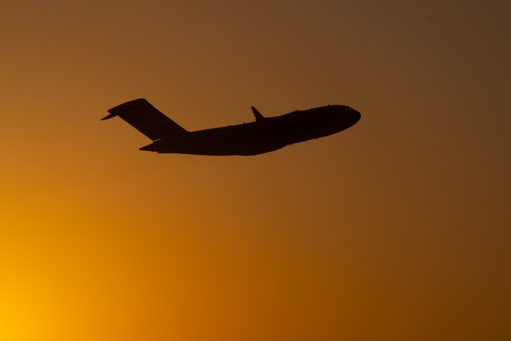 C-17 Globemaster III aircraft flies over CENTOM AOR