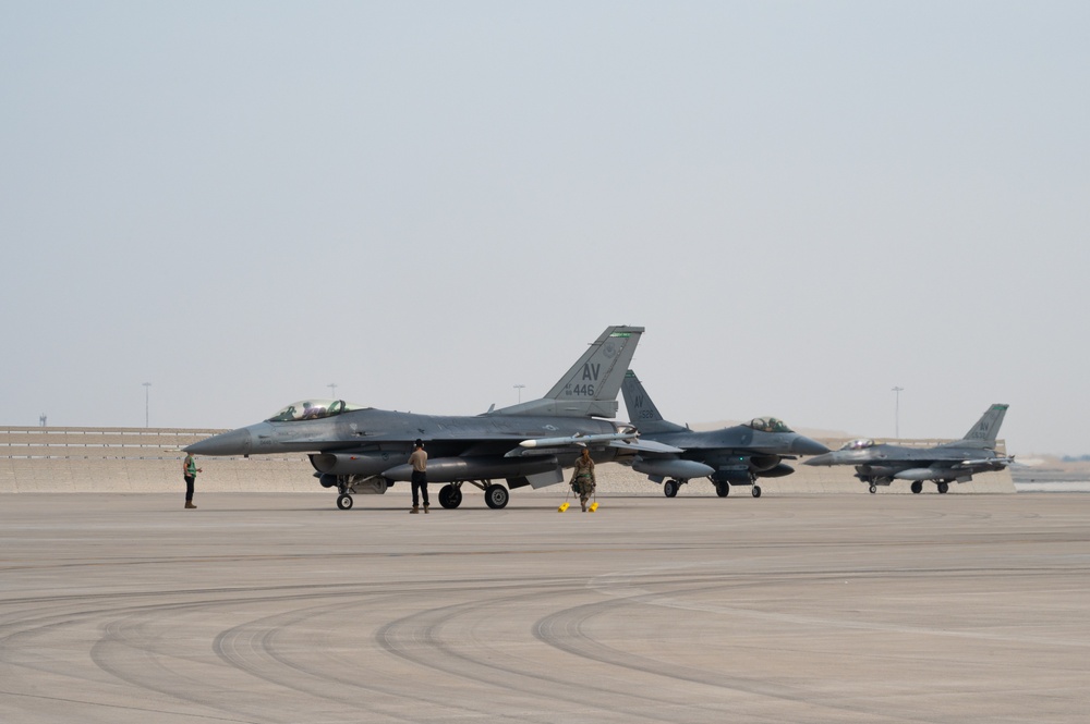 F-16’s refuel during Ferocious Falcon 6 exercise