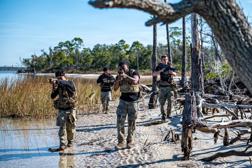 822 BDS execute opposing force training in MOSAIC TIGER 26-1