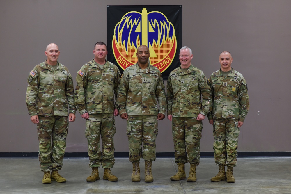 Lt. Gen. Sean A. Gainey Visits 263rd Army Air Defense Command