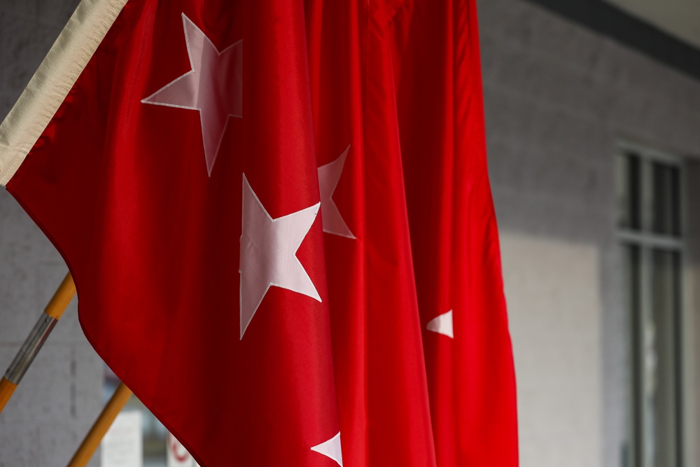 Lt. Gen. Sean A. Gainey Visits 263rd Army Air Defense Command