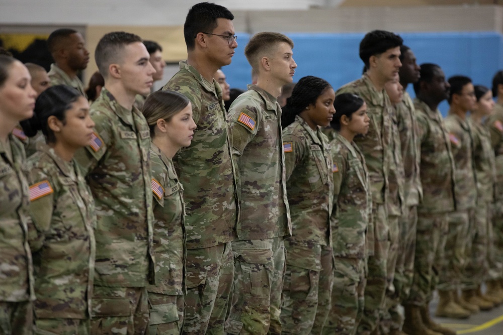 Kentucky National Guard welcomes new Soldiers