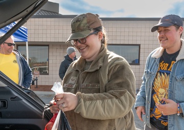 Team Hanscom hosts Produce Drive for Blue Start Families