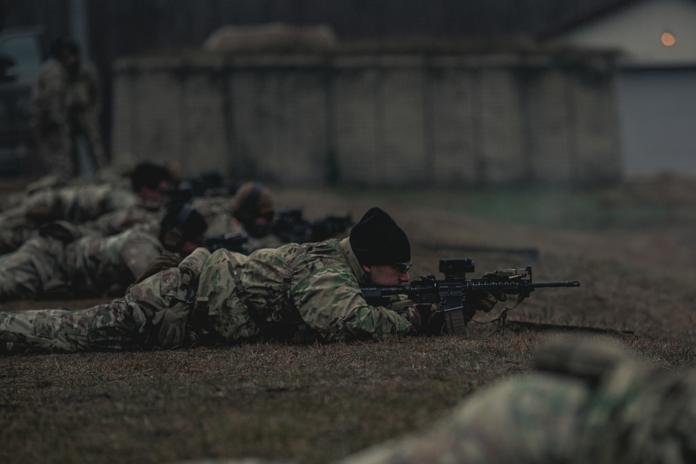 10th Mtn Div prepares for the U.S. Army Small Arms Competition: M4 Range