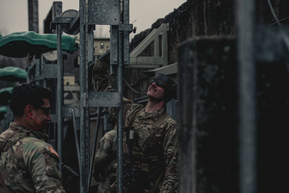 10th Mtn Div prepares for the U.S. Army Small Arms Competition: M4 Range