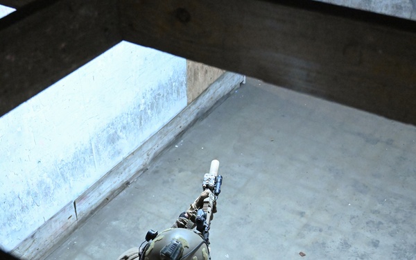 Coast Guard Maritime Security Response Team – East conducts close quarters combat training