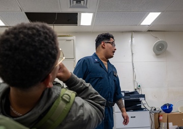 USS America (LHA 6) Conducts Tactical Casualty Combat Care (TCCC) Course