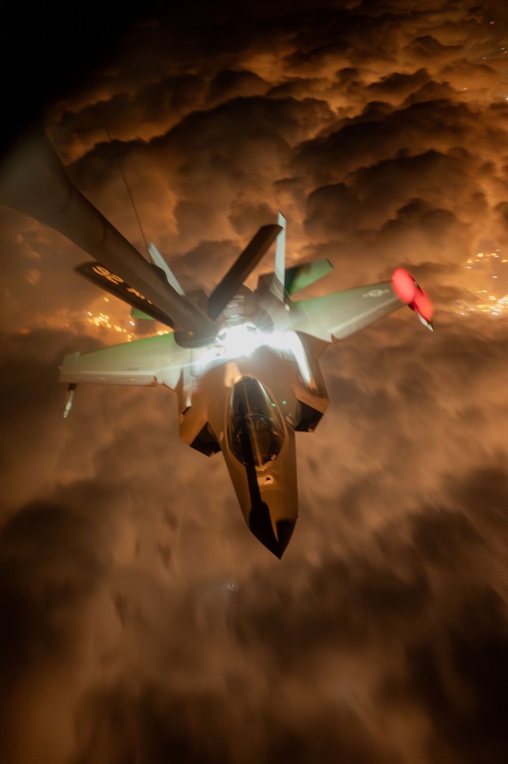 In the dead of night: F-35 Lightning II aircraft fly over CENTCOM