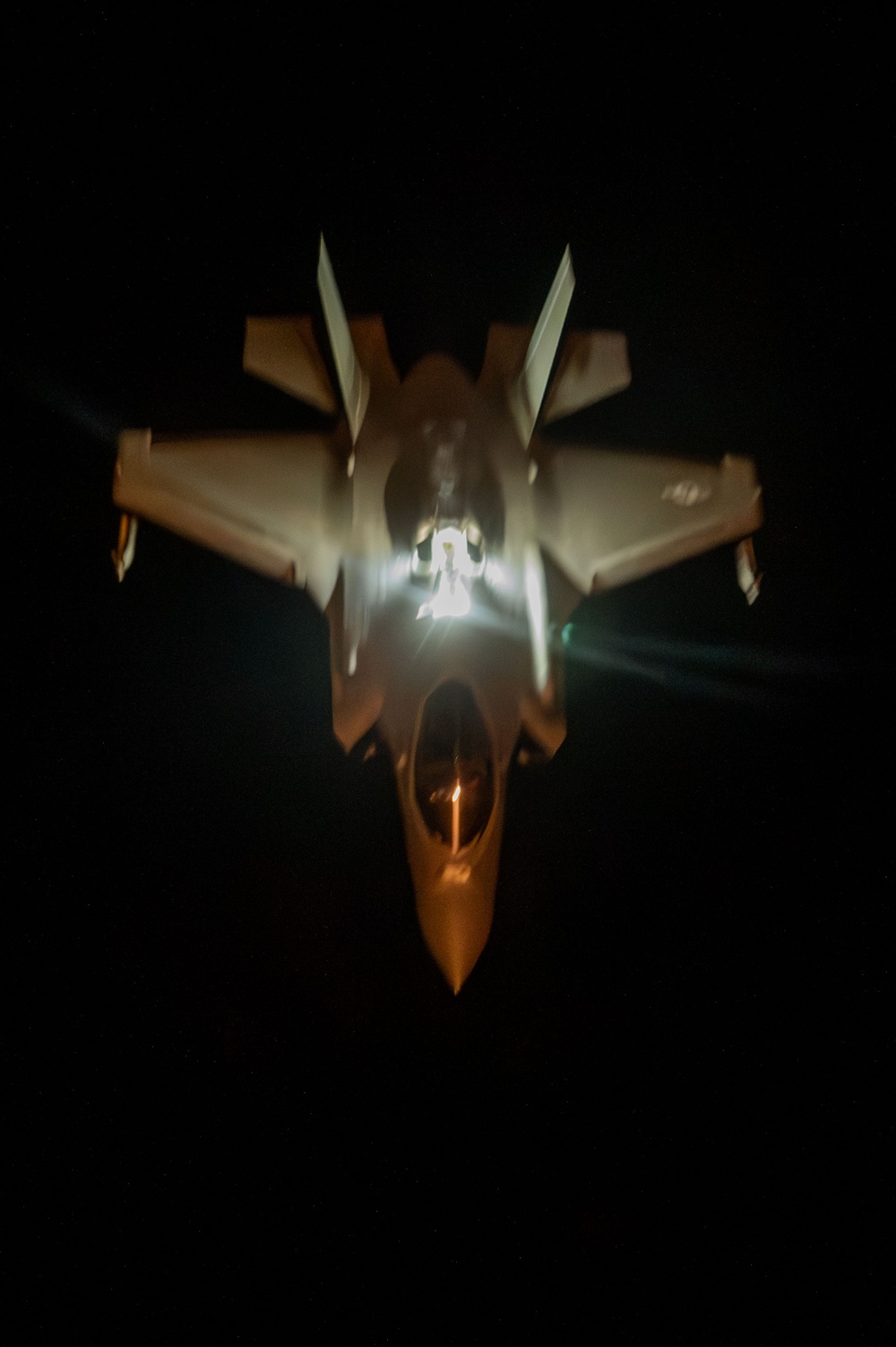 In the dead of night: F-35 Lightning II aircraft fly over CENTCOM