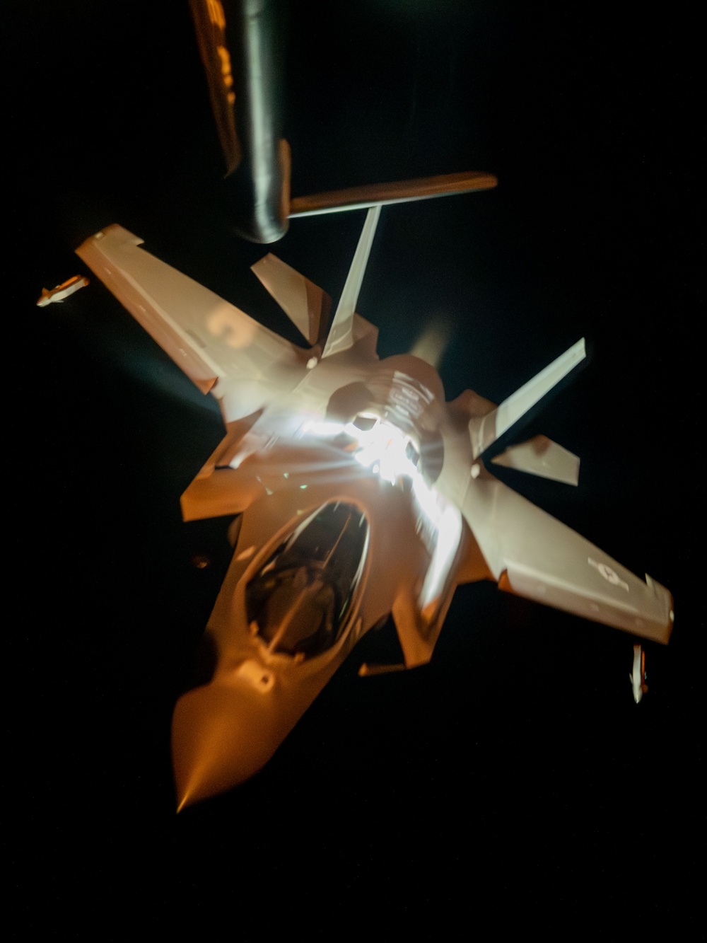 In the dead of night: F-35 Lightning II aircraft fly over CENTCOM