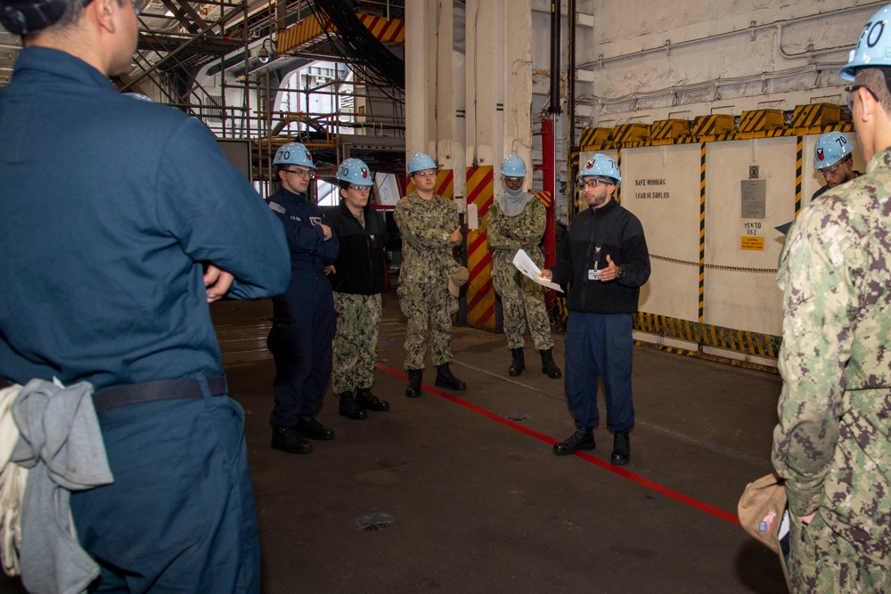 USS Carl Vinson (CVN 70) Shipboard Operations