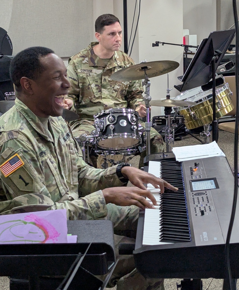 10th Mountain Division Band brings seasonal cheer with free community concert series