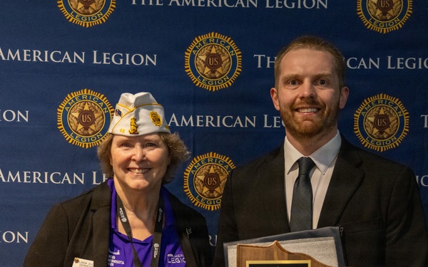 Service beyond the uniform: Minnesota National Guard Soldiers honored by American Legion