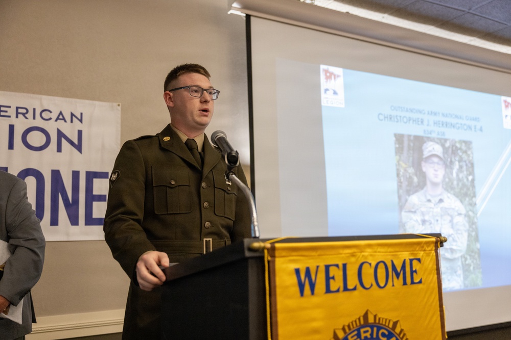 Service beyond the uniform: Minnesota National Guard Soldiers honored by American Legion