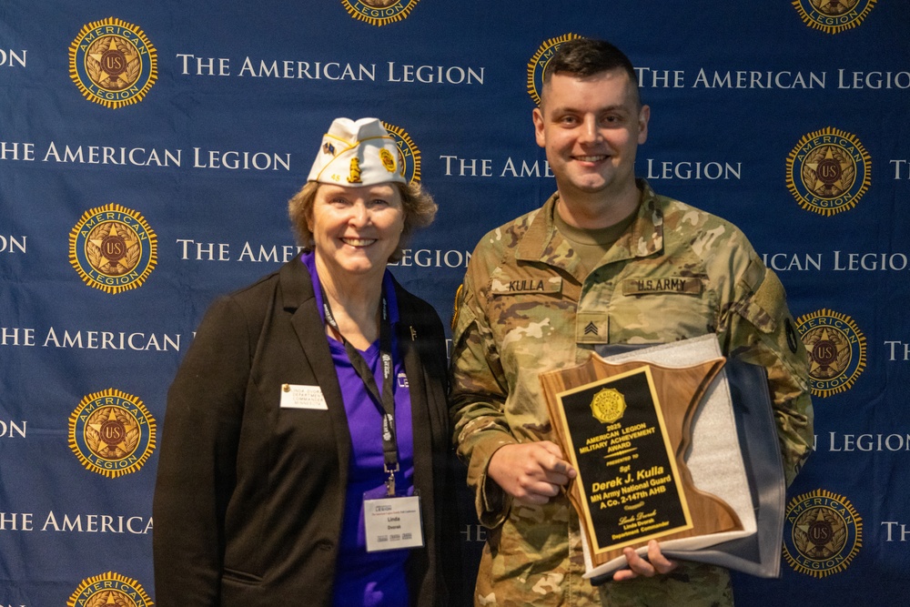 Service beyond the uniform: Minnesota National Guard Soldiers honored by American Legion