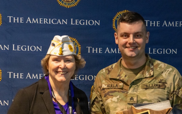Service beyond the uniform: Minnesota National Guard Soldiers honored by American Legion