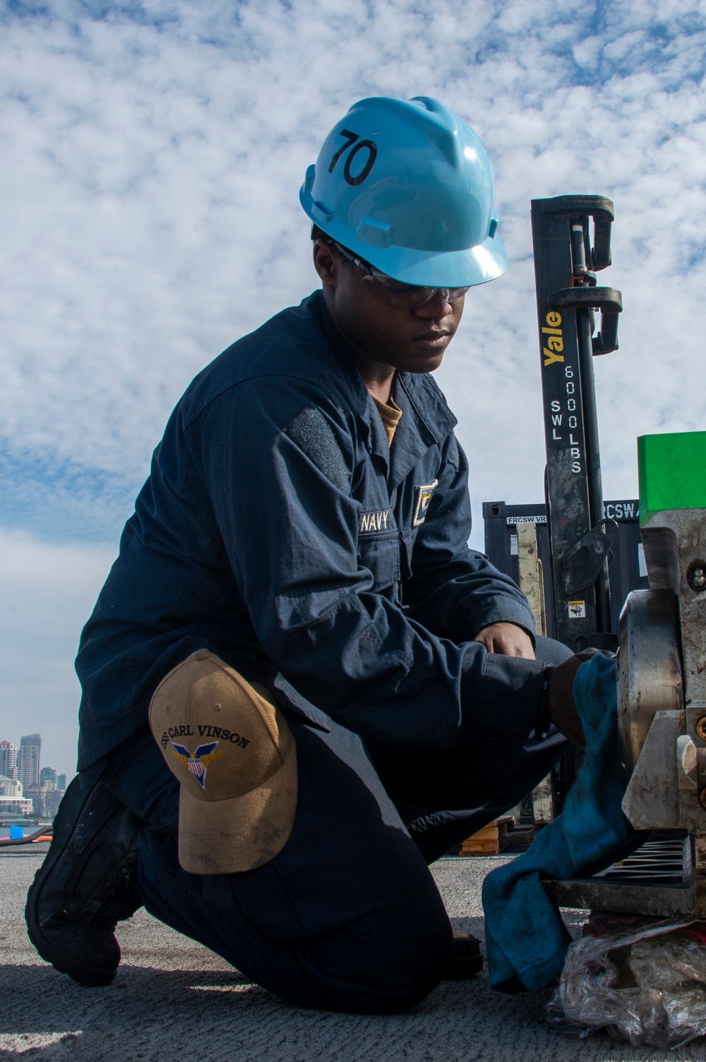 USS Carl Vinson (CVN 70) Shipboard Operations