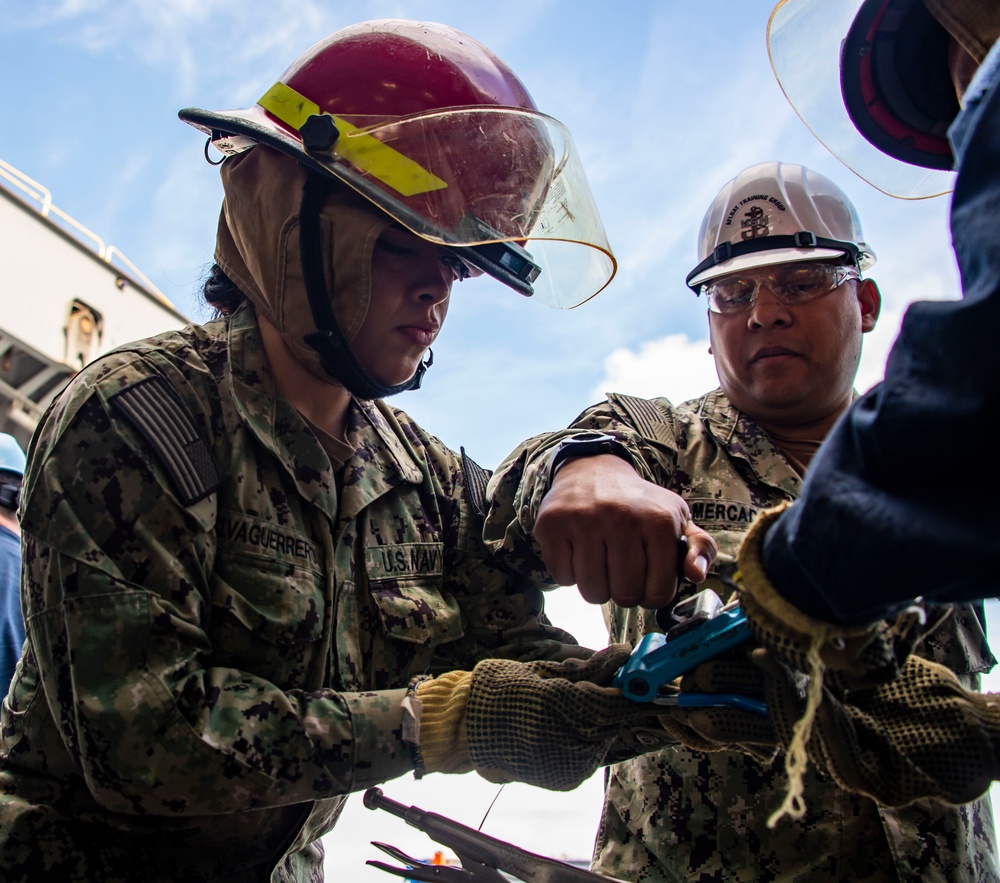 USS Carl Vinson (CVN 70) Shipboard Operations