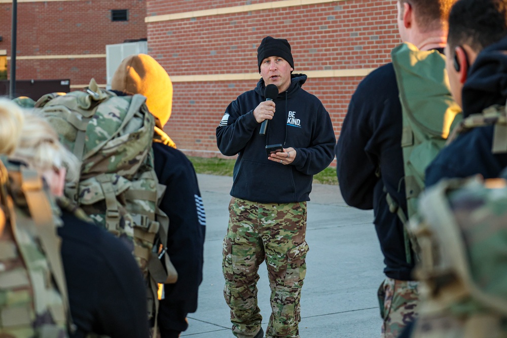 95th Civil Affairs Brigade (Special Operations) (Airborne) Chaplain Encourages the Formation Before a Charity Ruck March