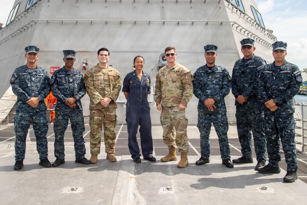 U.S.S. Pierre Passes Through Panama Canal with Servicio Nacional Aeronaval