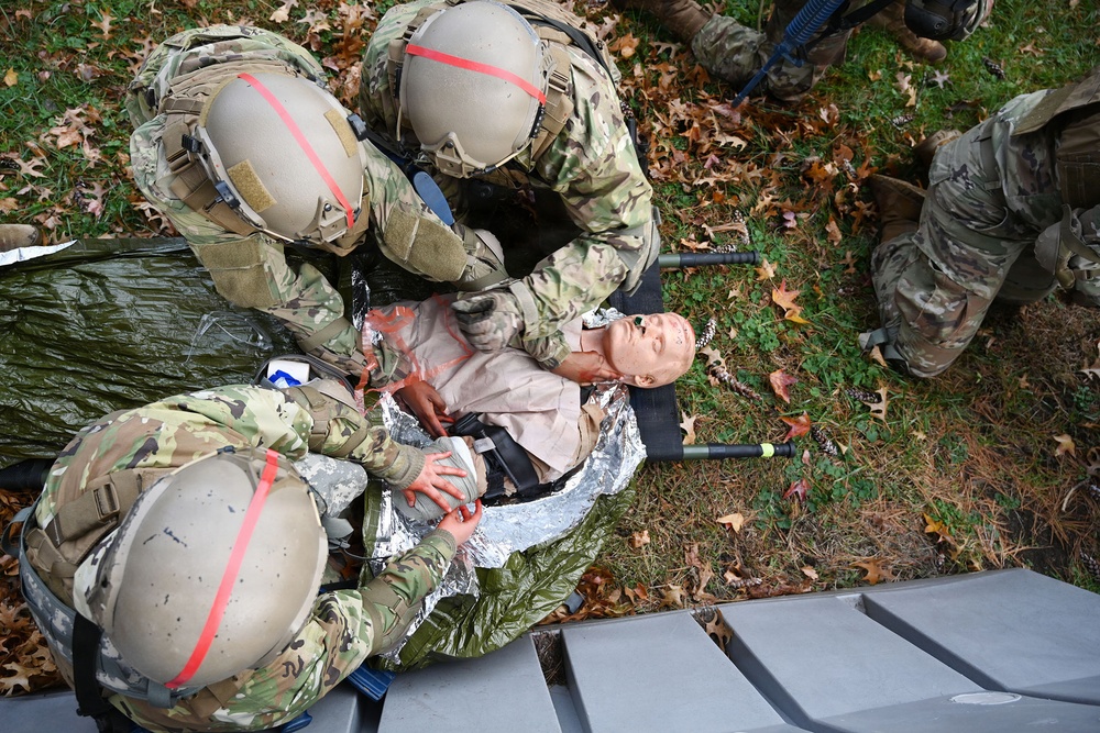 Fort Dix MSTC Combat Lifesaver Class 26-003