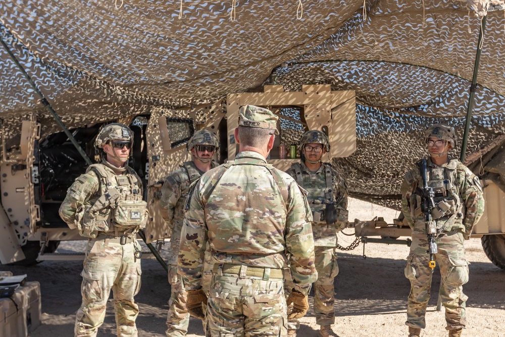 Sergeant Major of the Army Michael R. Weimer visits Black Jack at NTC 26-02