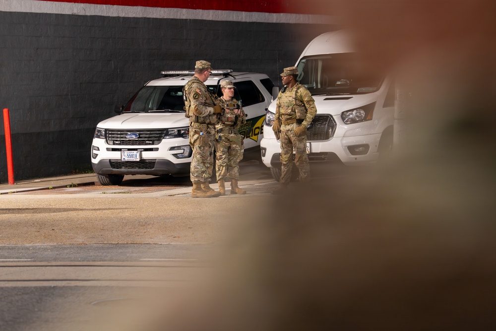 JTF–DC Leaders Join Soldiers for Night Patrols Across the District