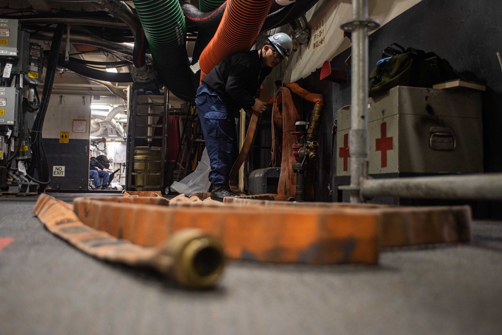 Ronald Reagan Sailors Conduct Maintenance