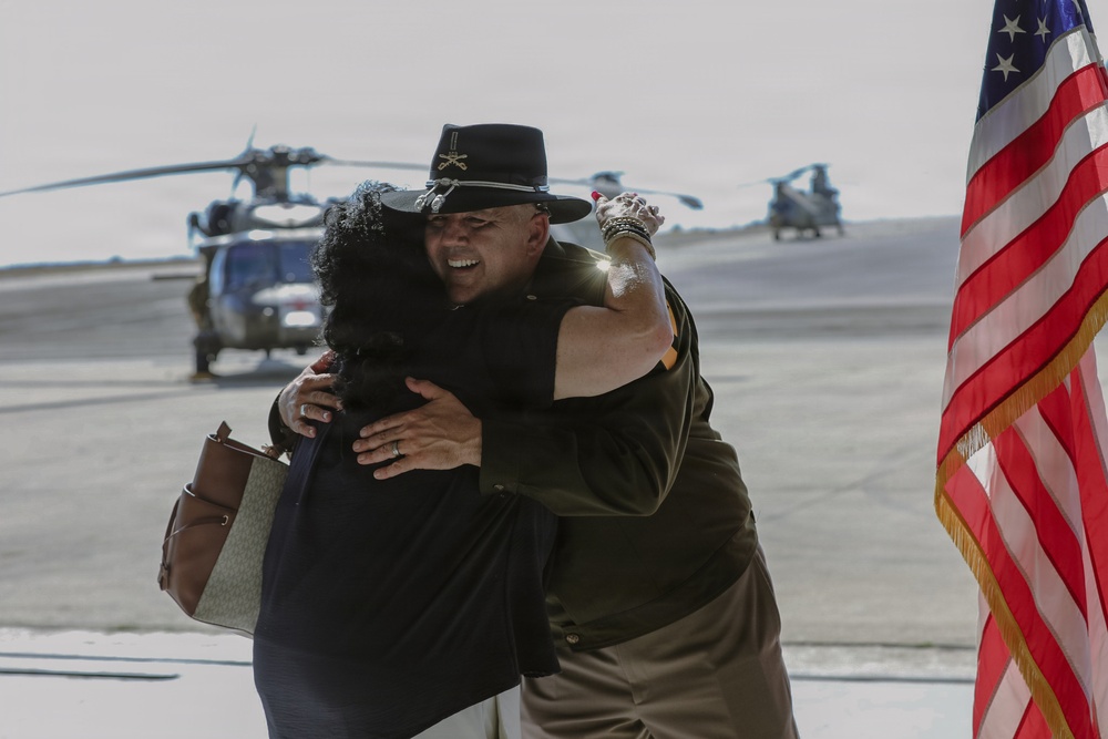 Air Cav conducts Retirement Ceremony