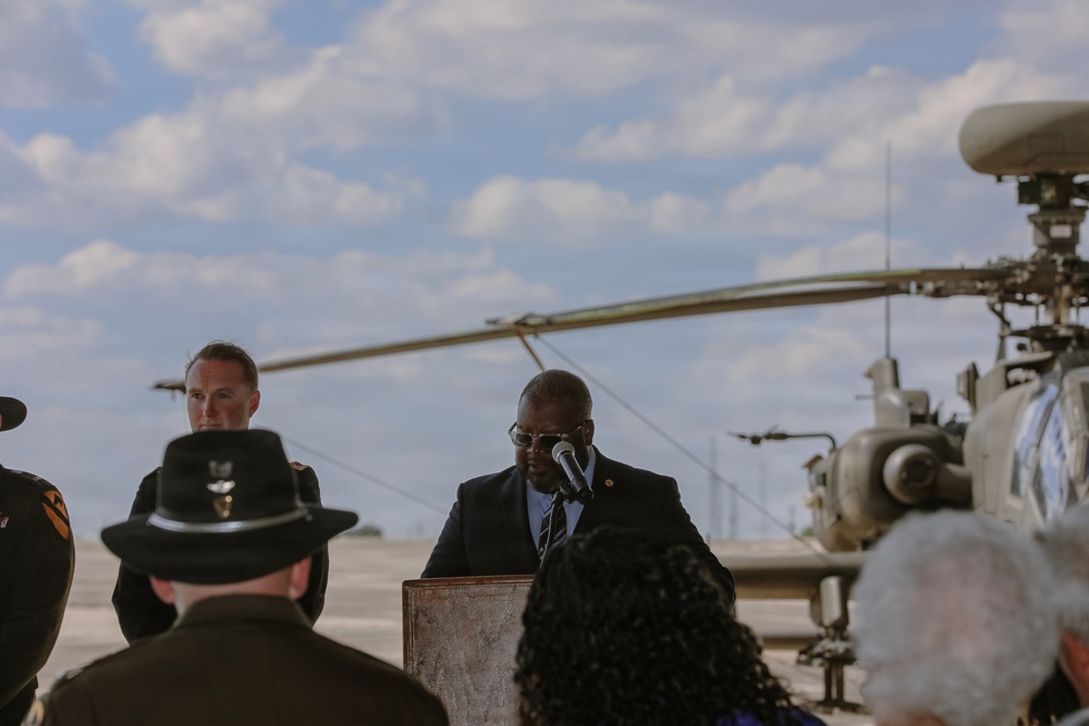Air Cav conducts Retirement Ceremony