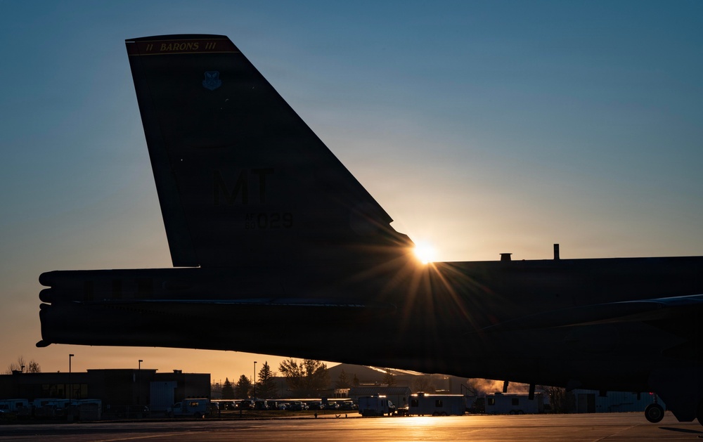 B-52s ready, day and night