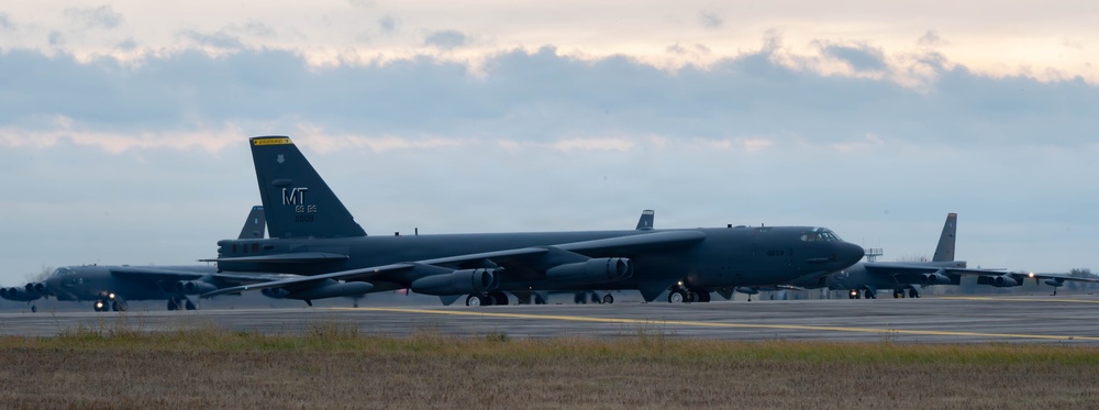 Minot Airmen strengthen strategic readiness during Global Thunder 26