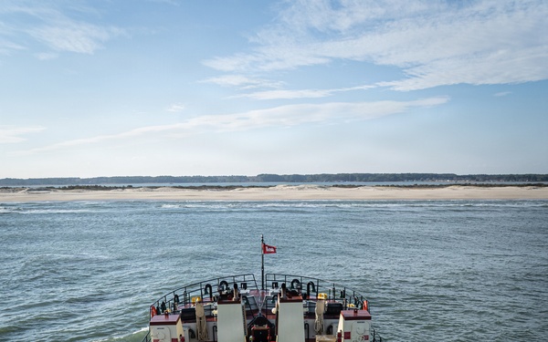 US Army Corps of Engineers Dredge Boat MURDEN Performs Channel Maintenance