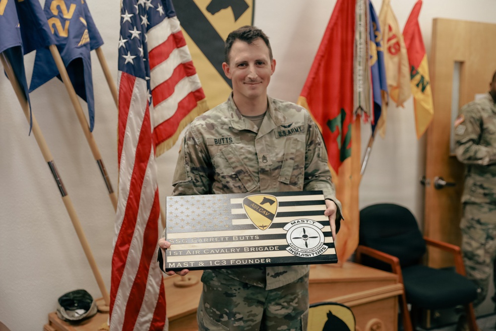 Air Cav conducts Retirement Ceremony