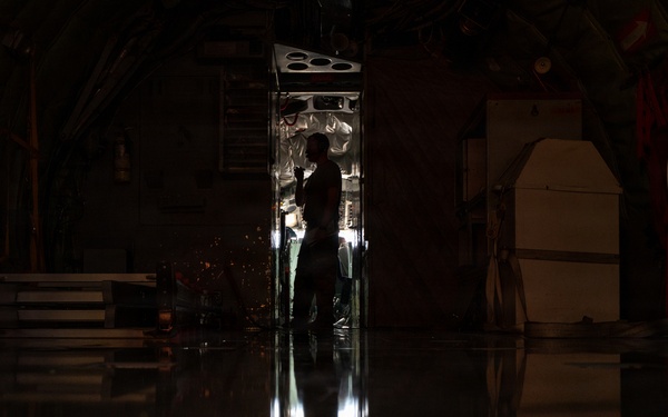 Joint force in motion: Marines and Airmen integrate over the Pacific