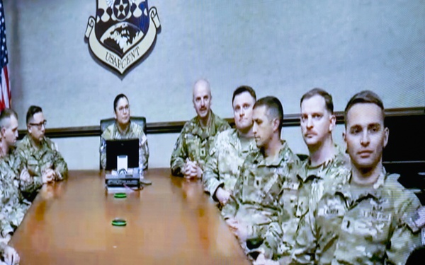 SW Hosts Holiday Morale Calls for Deployed Troops