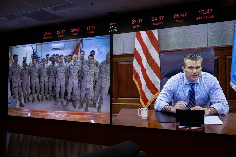 SW Hosts Holiday Morale Calls for Deployed Troops