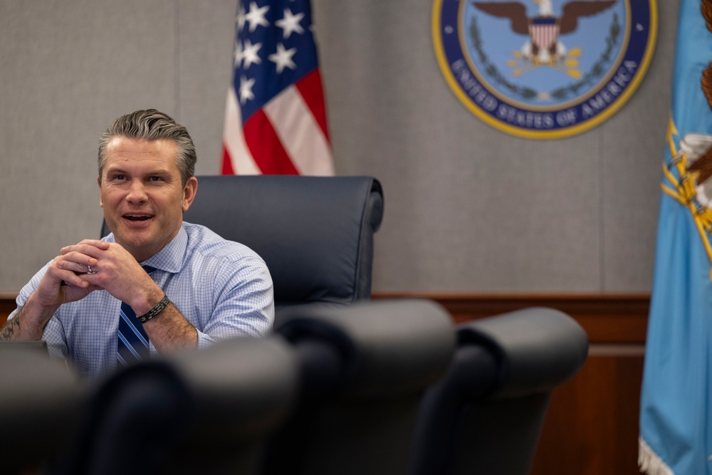 SW Hosts Holiday Morale Calls for Deployed Troops