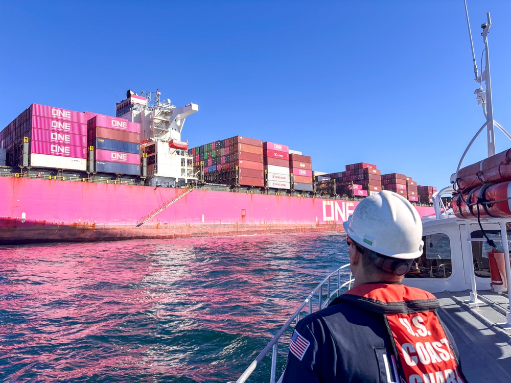 Unified Command continues responding on-scene for the ONE Henry Hudson cargo container