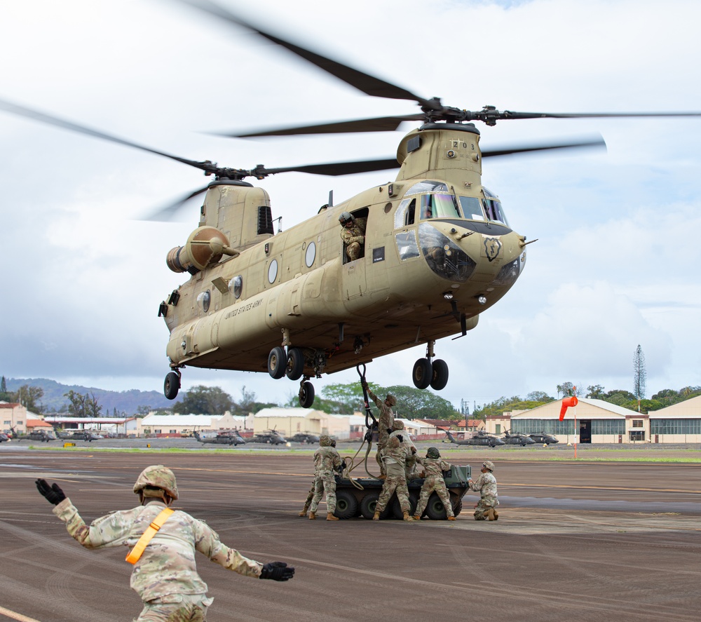 25th DSB Live Sling Load Training